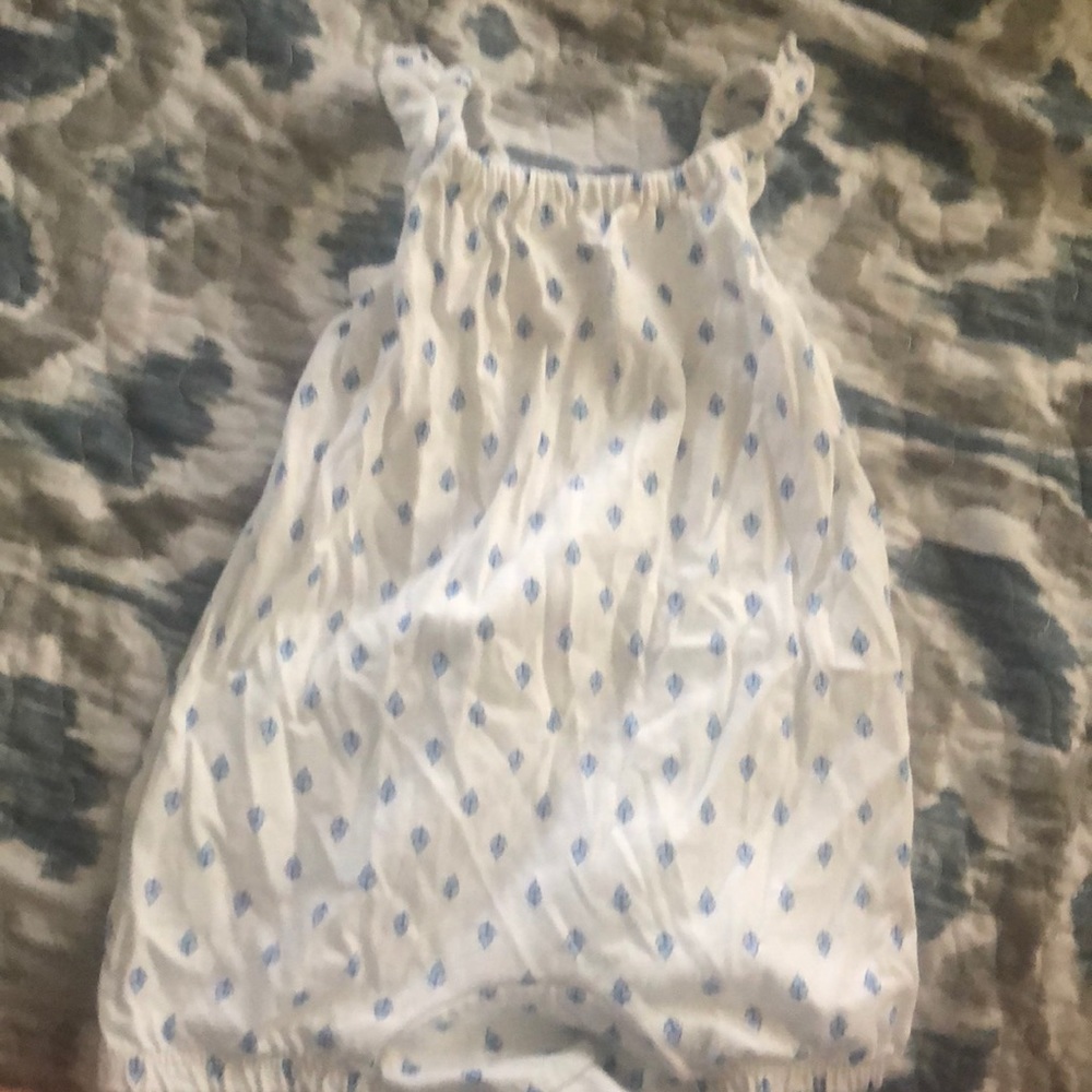 Baby clothes - Picture 2 of 2